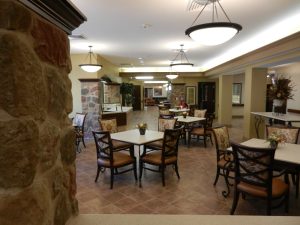 Villages On MacArthur dining area